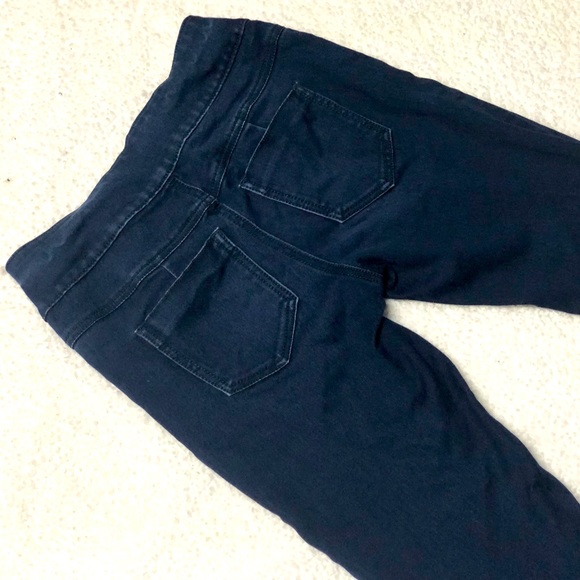 dELiA’s High Waisted Skinny Jeans - Picture 2 of 4